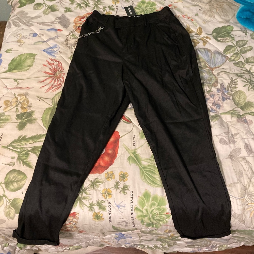 Black Hot Topic Tapered Trousers with Chain